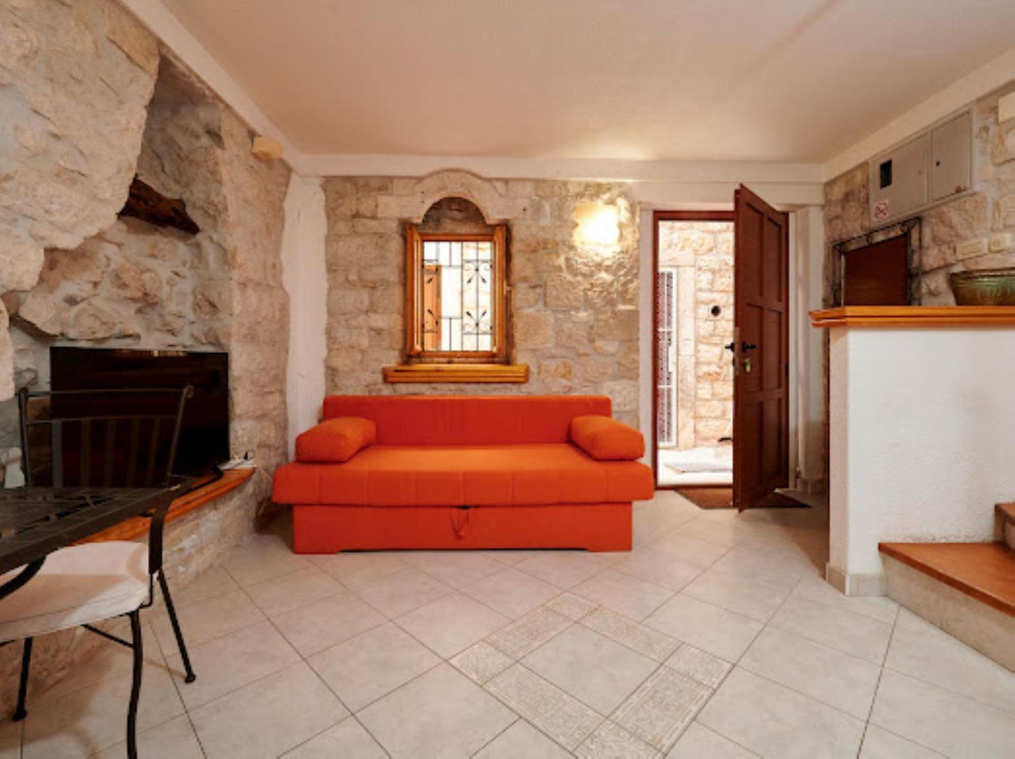 Guesthouse Ana Trogir Old Town Habitación foto